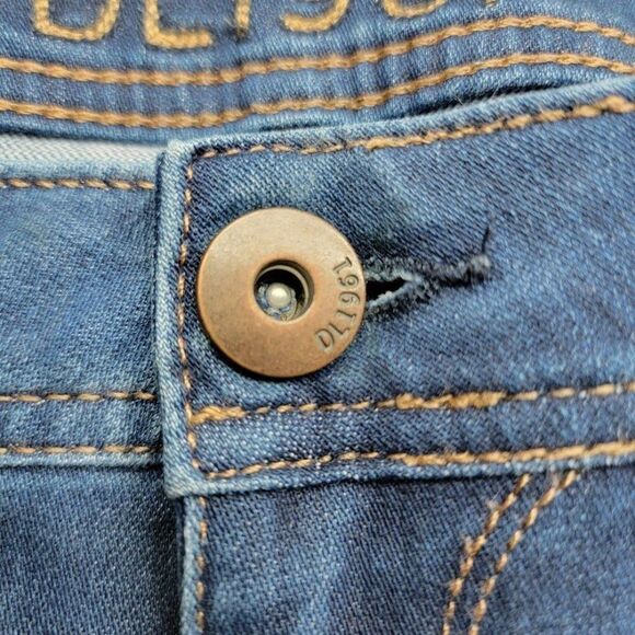 DL1961 Emma Skinny Jeans Women's Size 25 Medium Wash Blue Stretch 28X28 - Picture 10 of 14